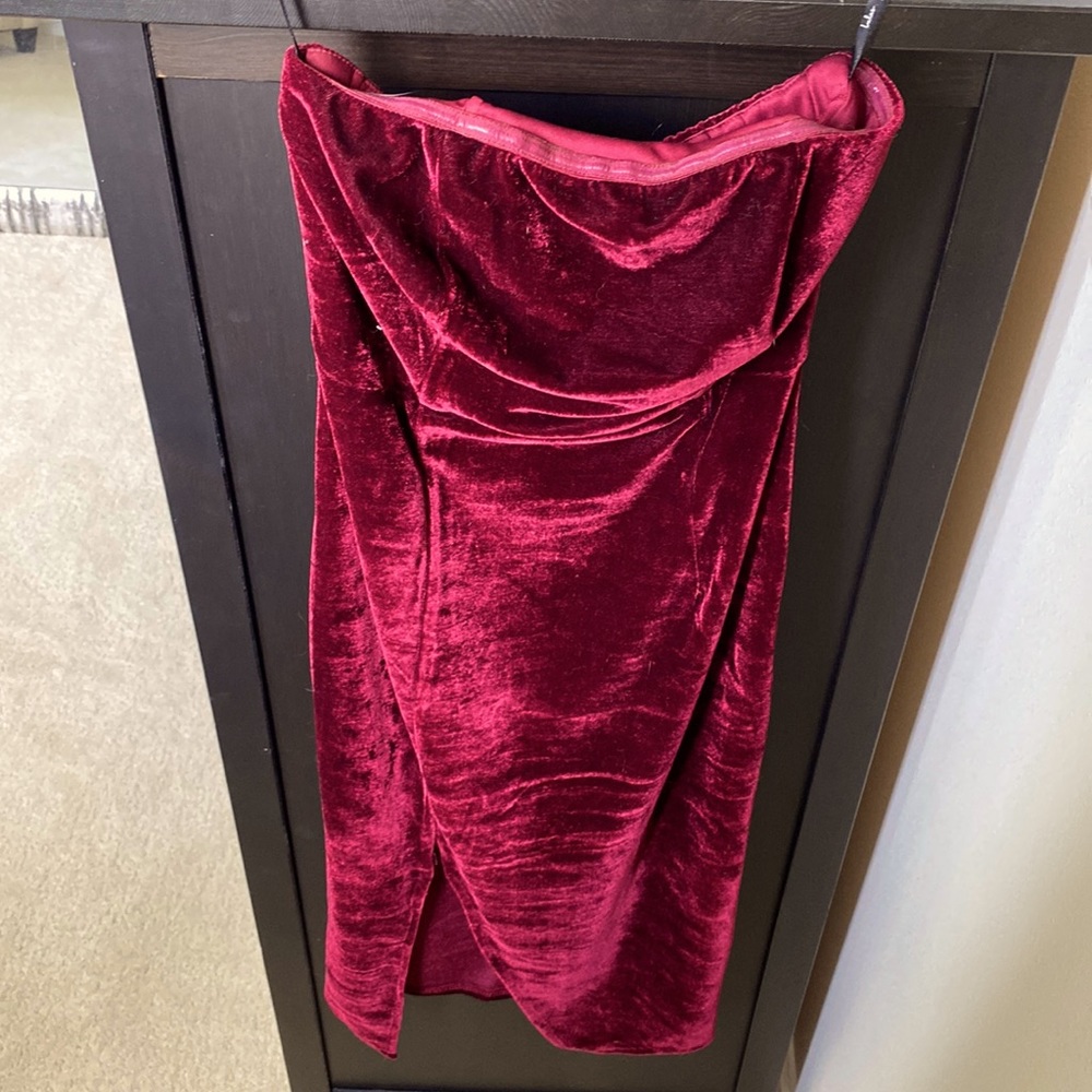 Lulus Red Velvet Strapless Midi Dress